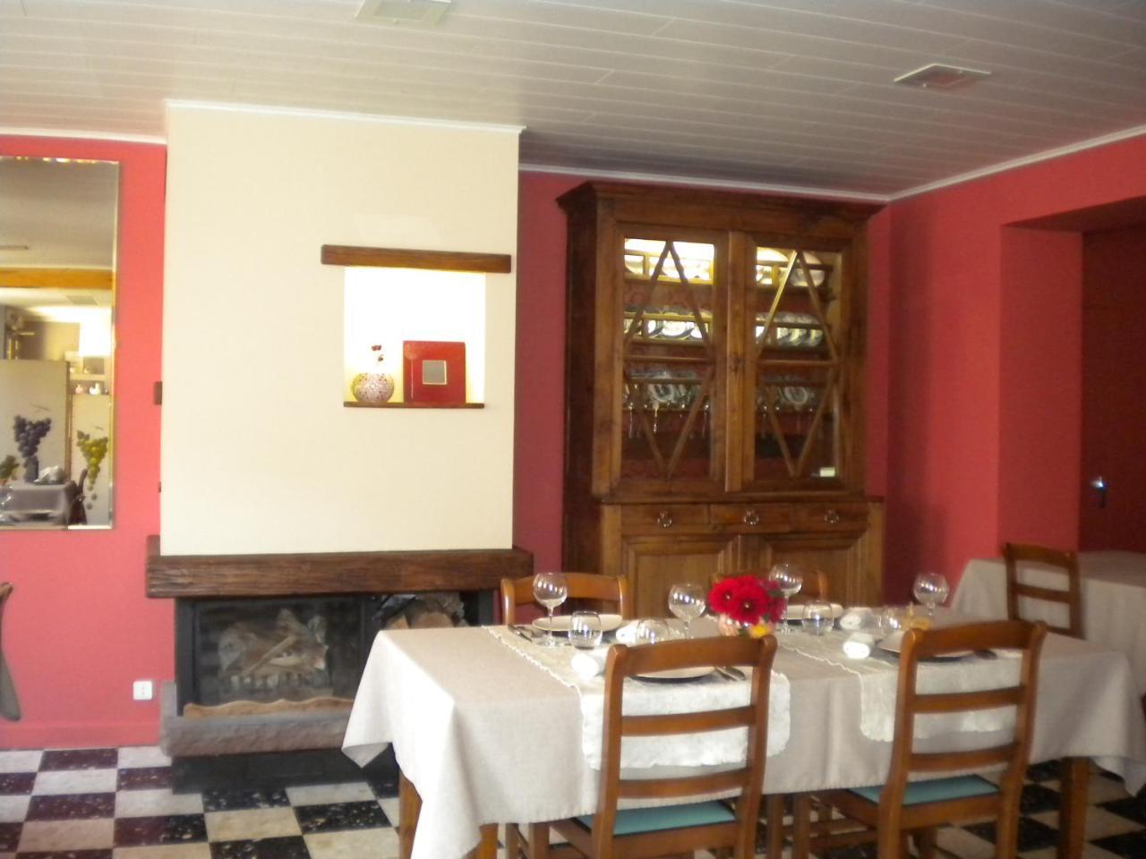 Hotel Le Relais Du Coustoubi Campouriez Ngoại thất bức ảnh